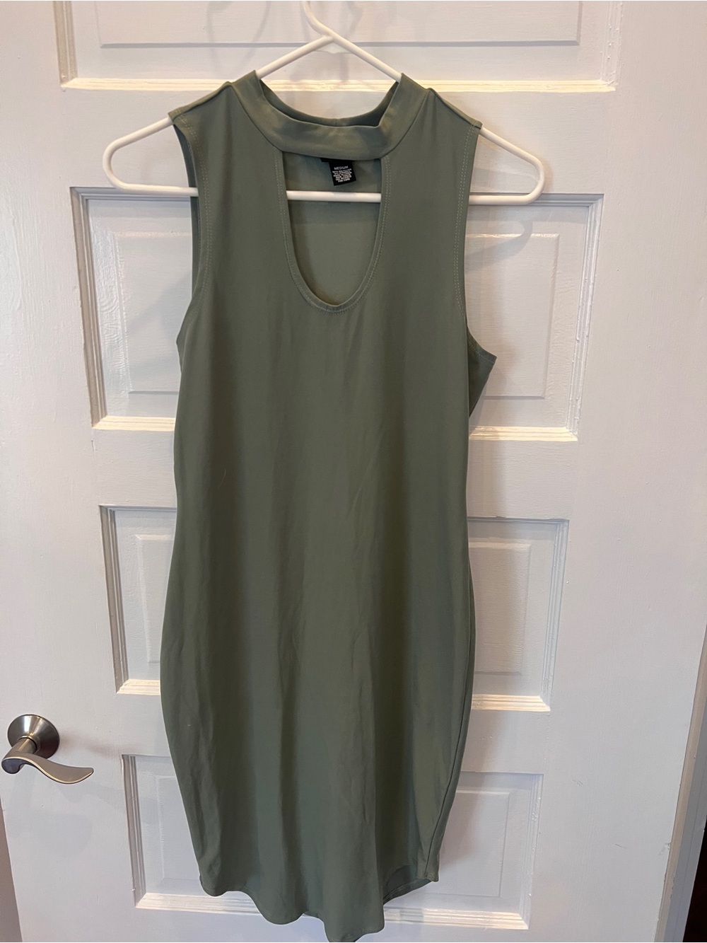 Rue21 Olive Green Sleeveless Midi Dress with Keyhole Neck